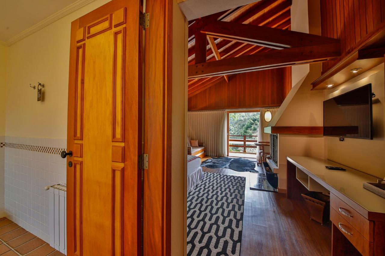 Luxury Suite